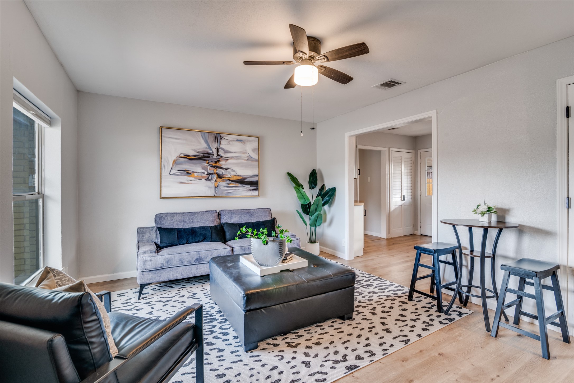 406 Freeman Street Mesquite TX 75149