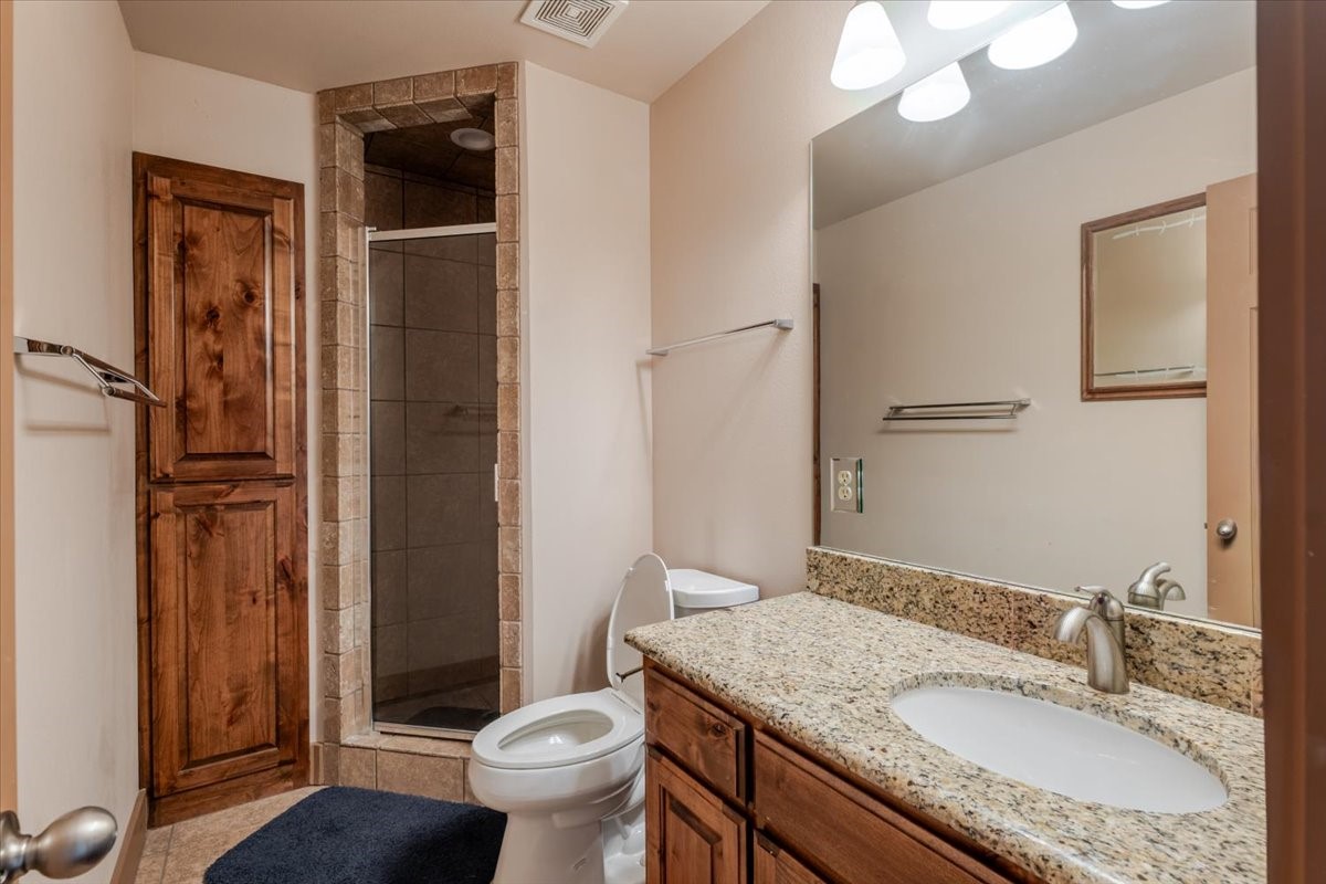 2020 Bluff Creek Drive Possum Kingdom Lake TX 76475