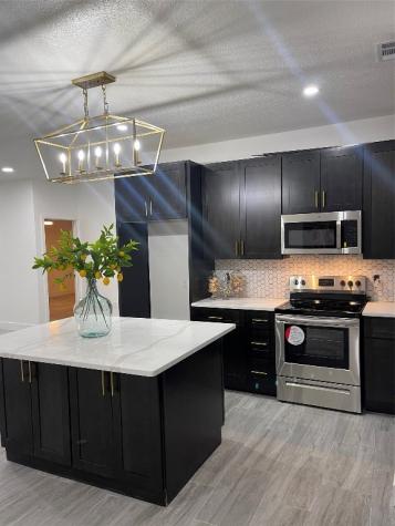 206 E Chico Drive Garland TX 75041