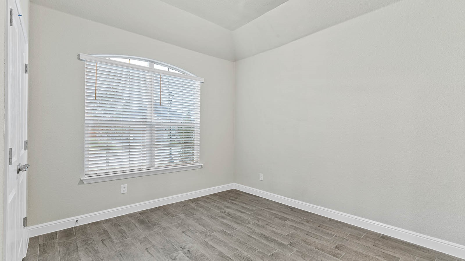 10372 Sarasota Street Grand Prairie TX 76065