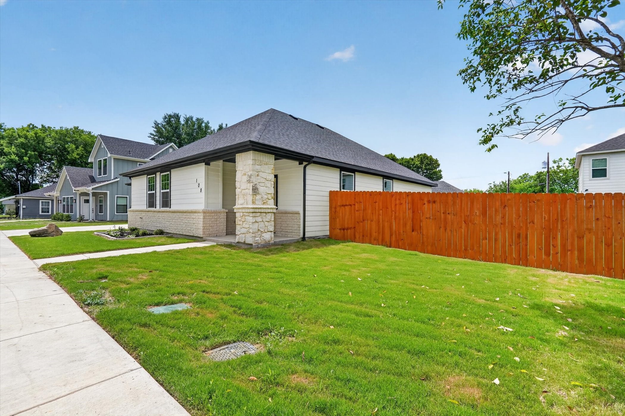 108 Griffin Street Waxahachie TX 75165