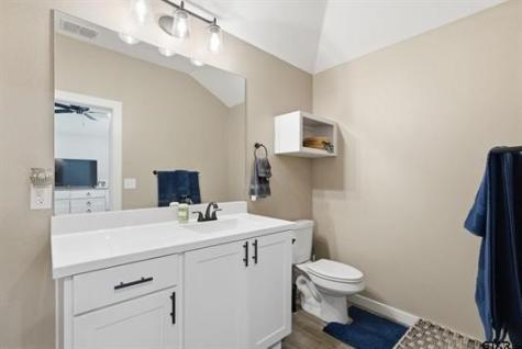 17018 Crossing Circle Lindale TX 75771