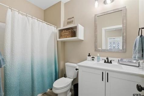 17018 Crossing Circle Lindale TX 75771