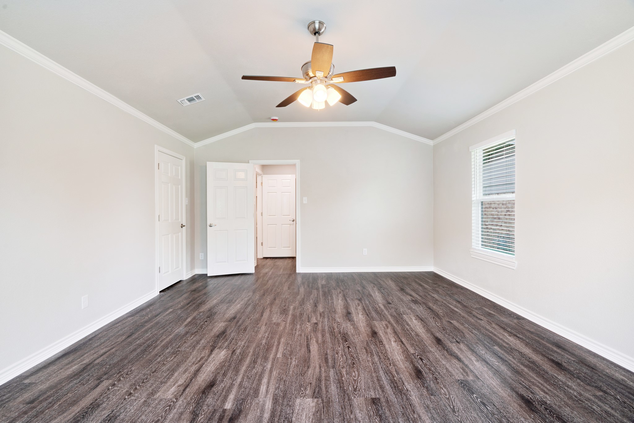 1240 NE 17th Street Paris TX 75460