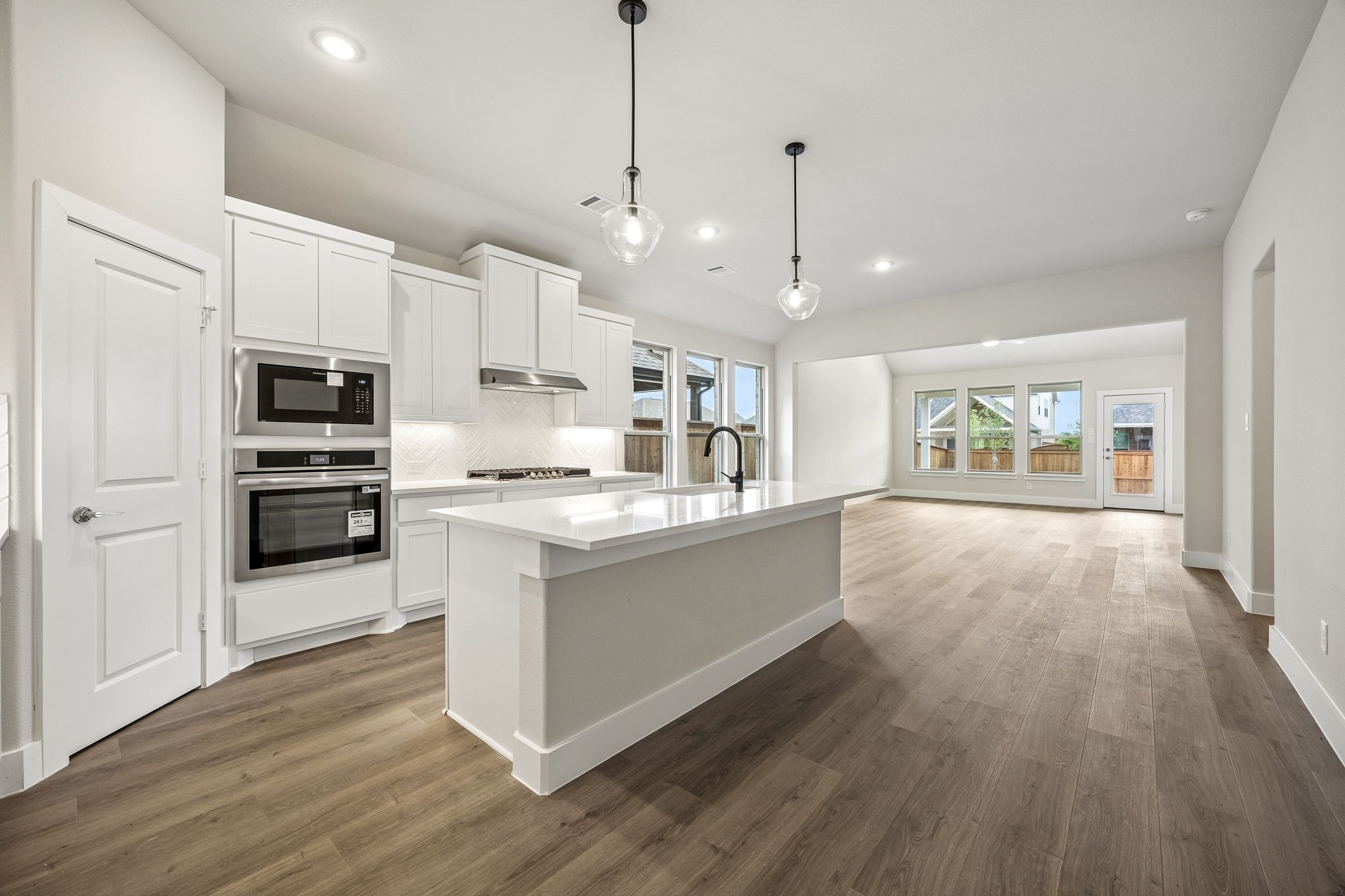 2254 Terlingua Drive Waxahachie TX 75165