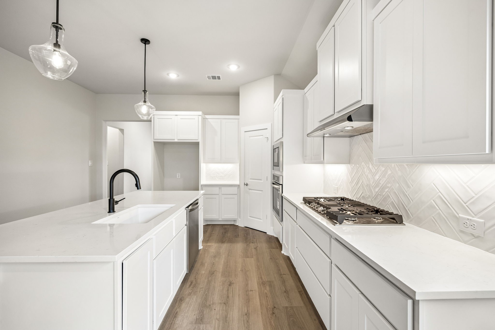 2254 Terlingua Drive Waxahachie TX 75165