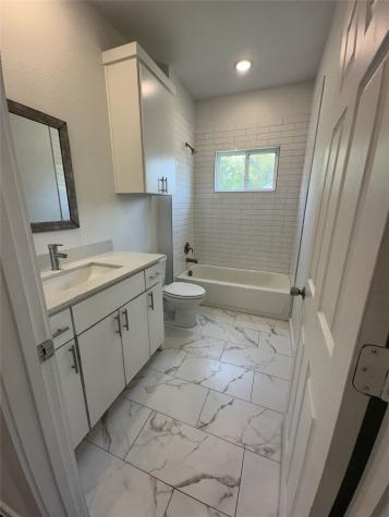817 E Jefferson Street Sulphur Springs TX 75482