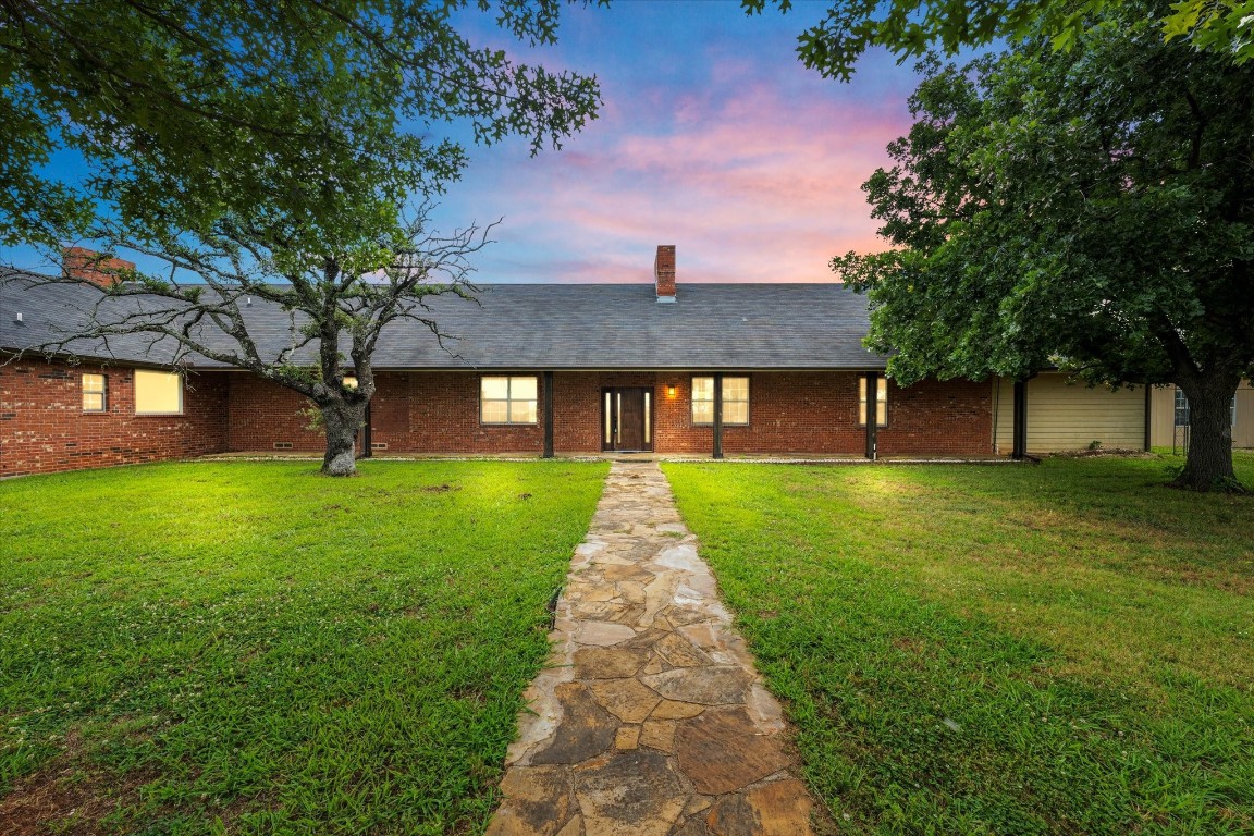 705 Club Lake Road Whitesboro TX 76273