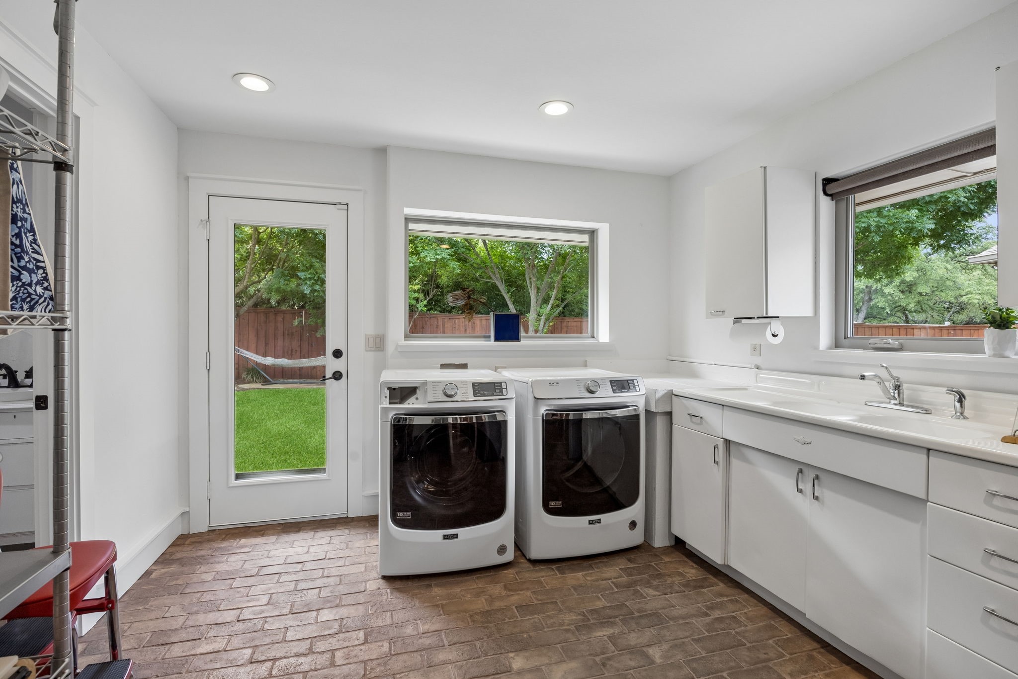 6520 Calais Drive Dallas TX 75254