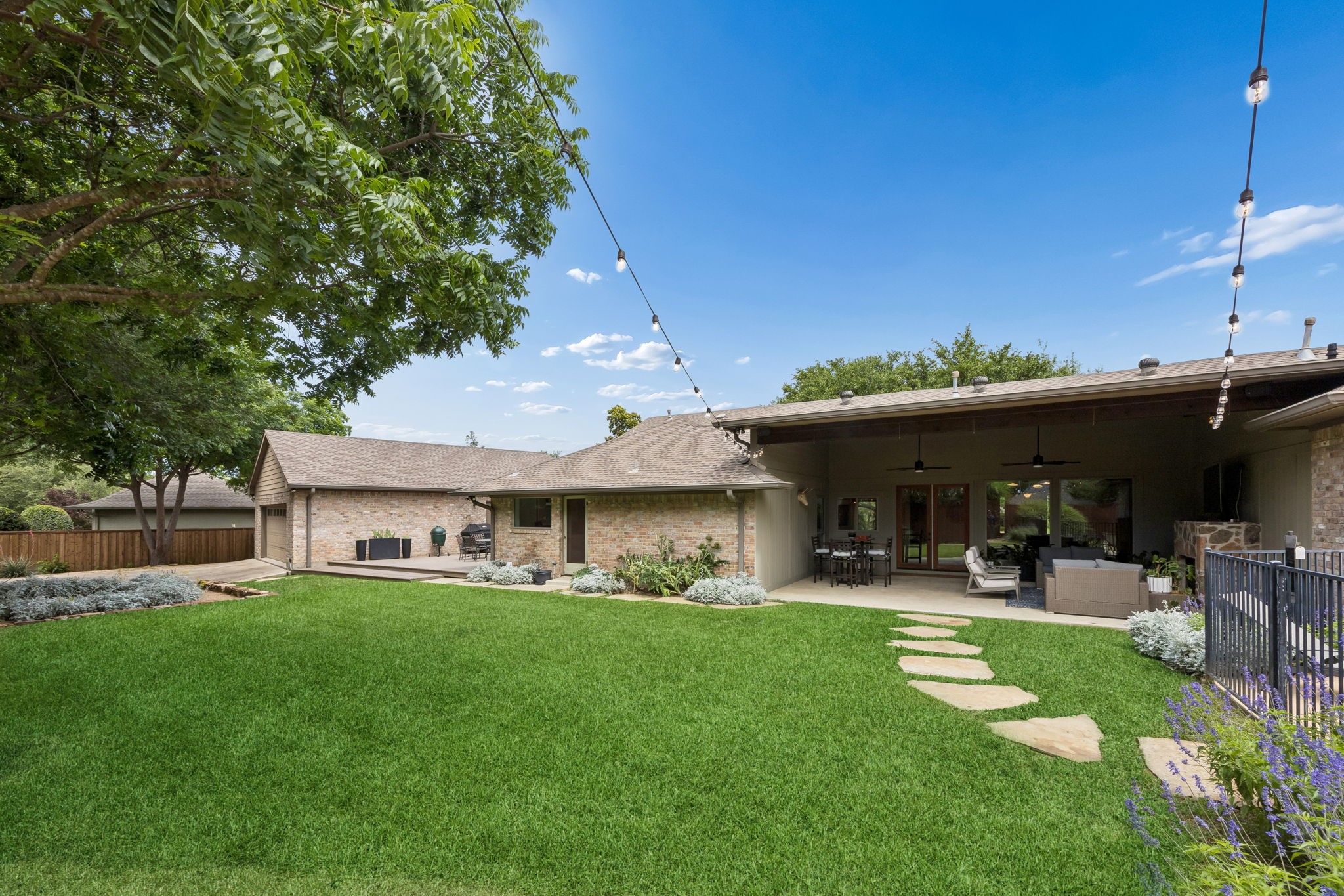 6520 Calais Drive Dallas TX 75254