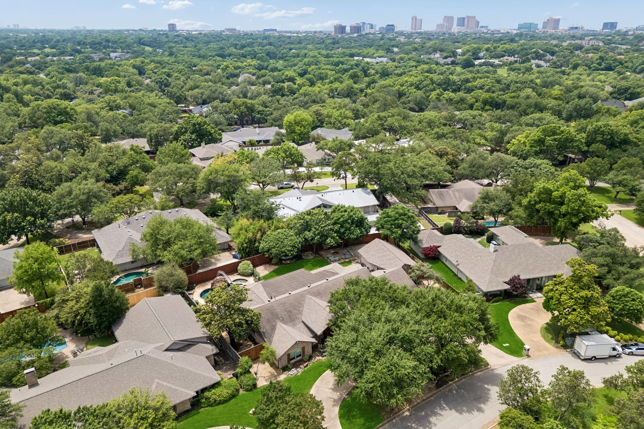 6520 Calais Drive Dallas TX 75254
