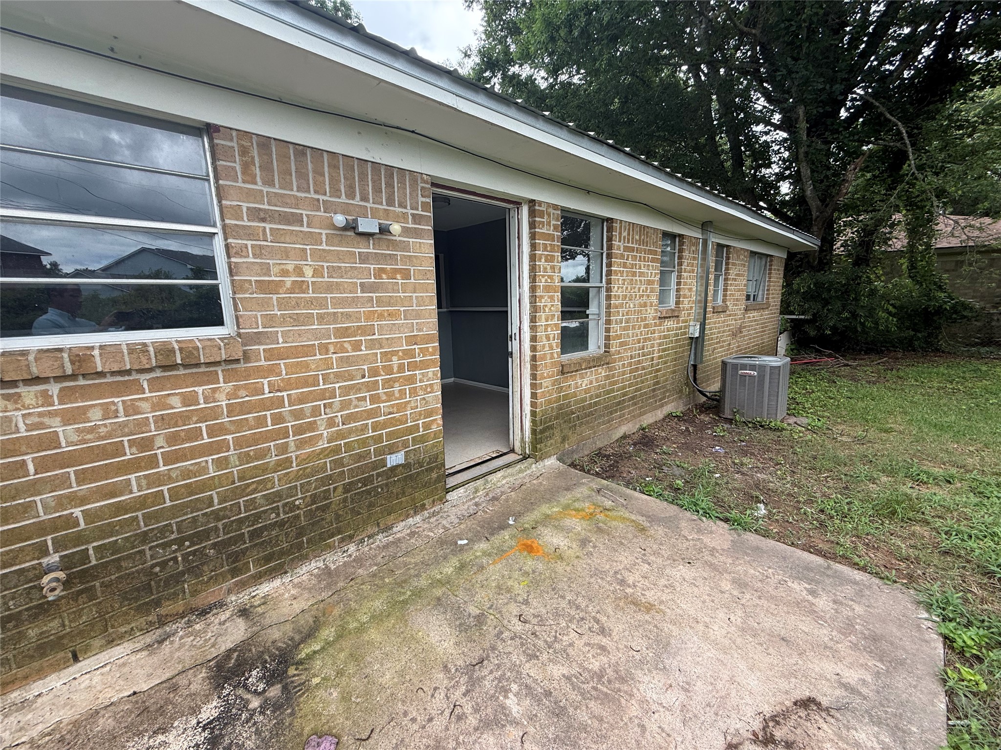 4911 Dahlia Drive Bossier City LA 71111