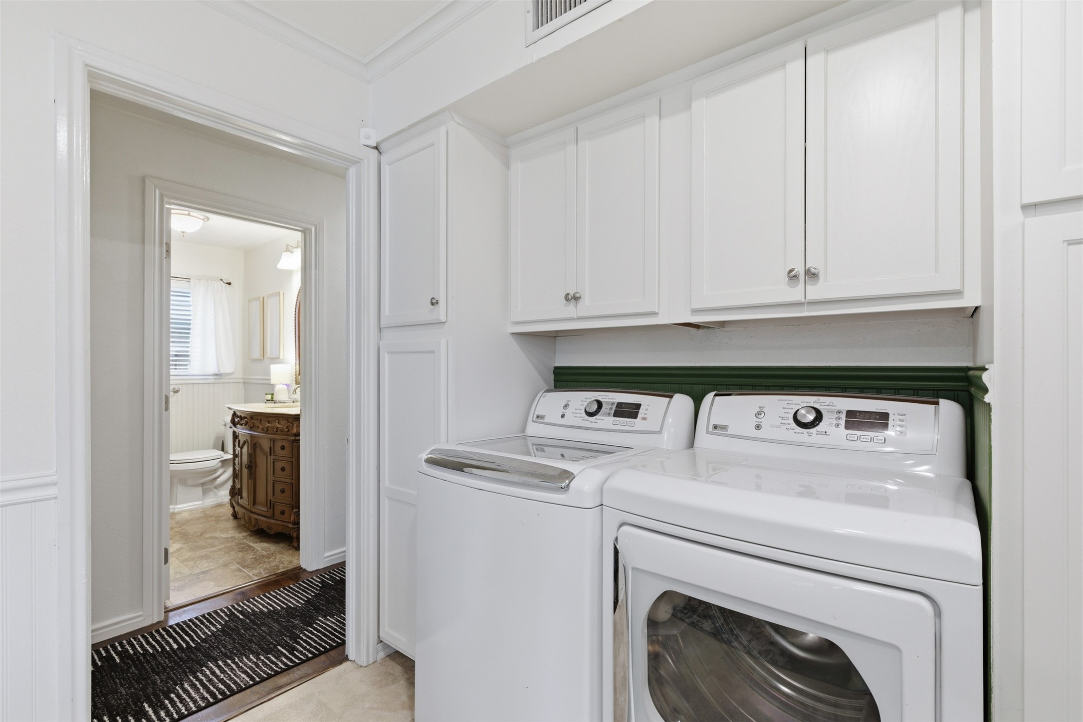 3241 Lockmoor Lane Dallas TX 75220