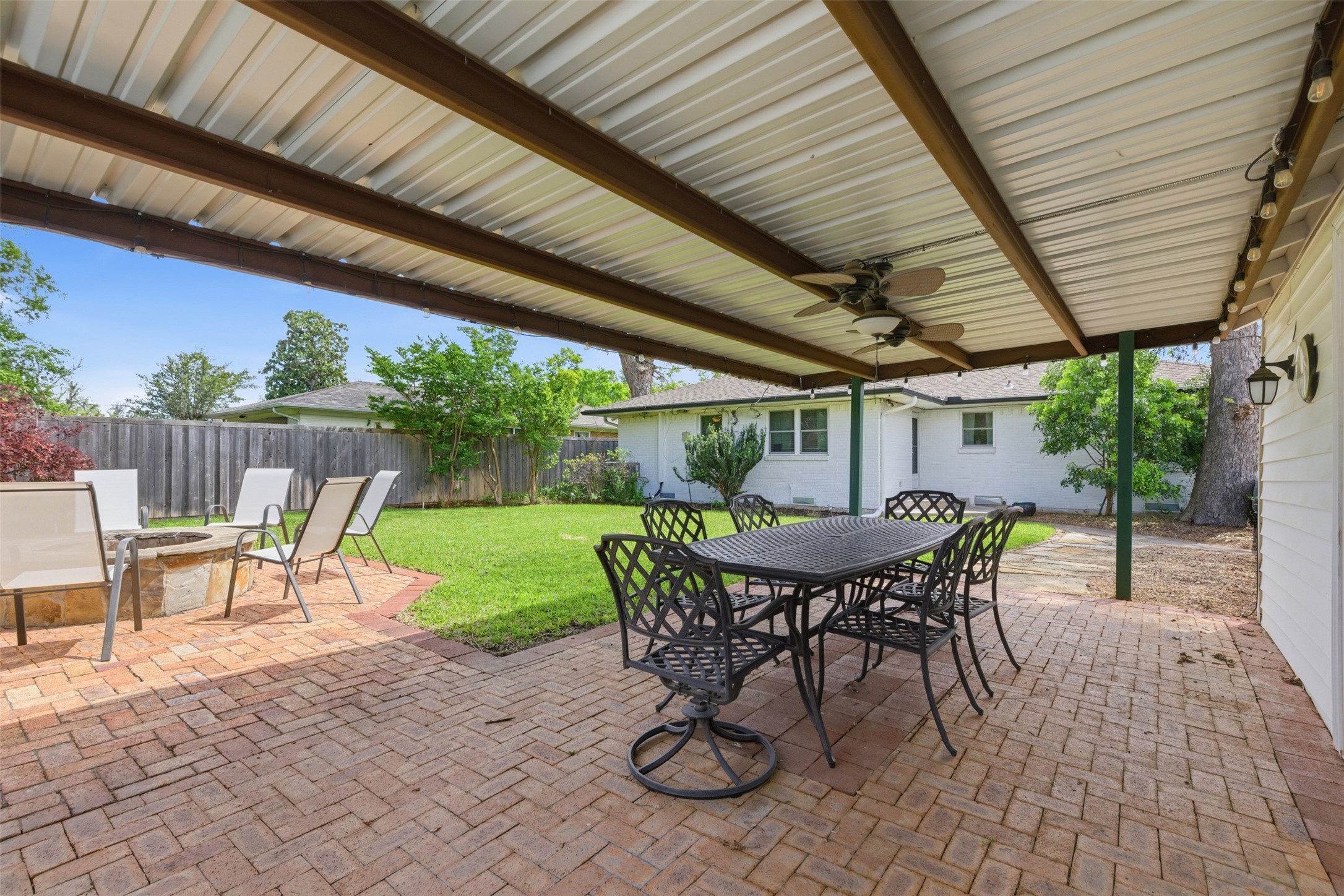 3241 Lockmoor Lane Dallas TX 75220