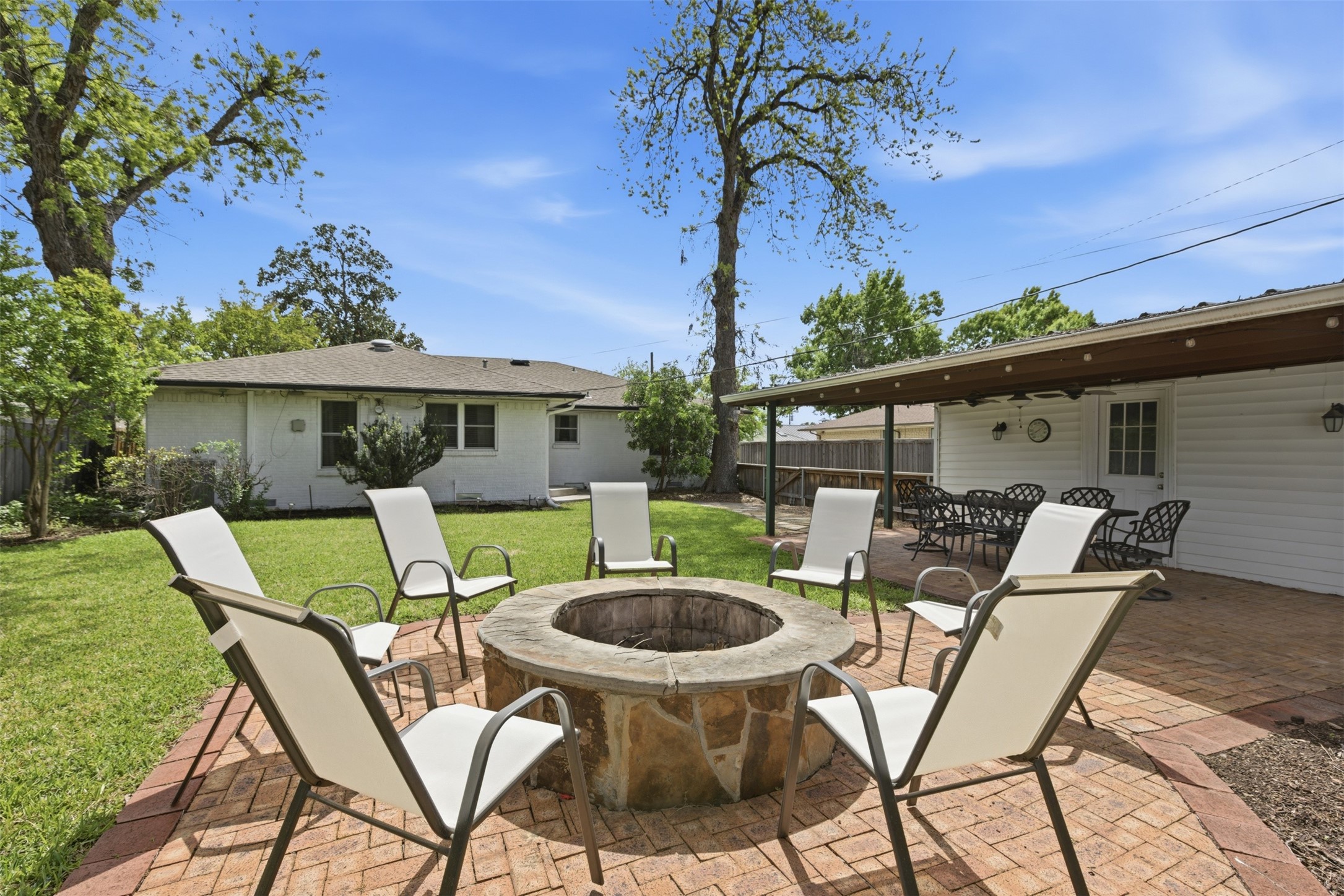 3241 Lockmoor Lane Dallas TX 75220