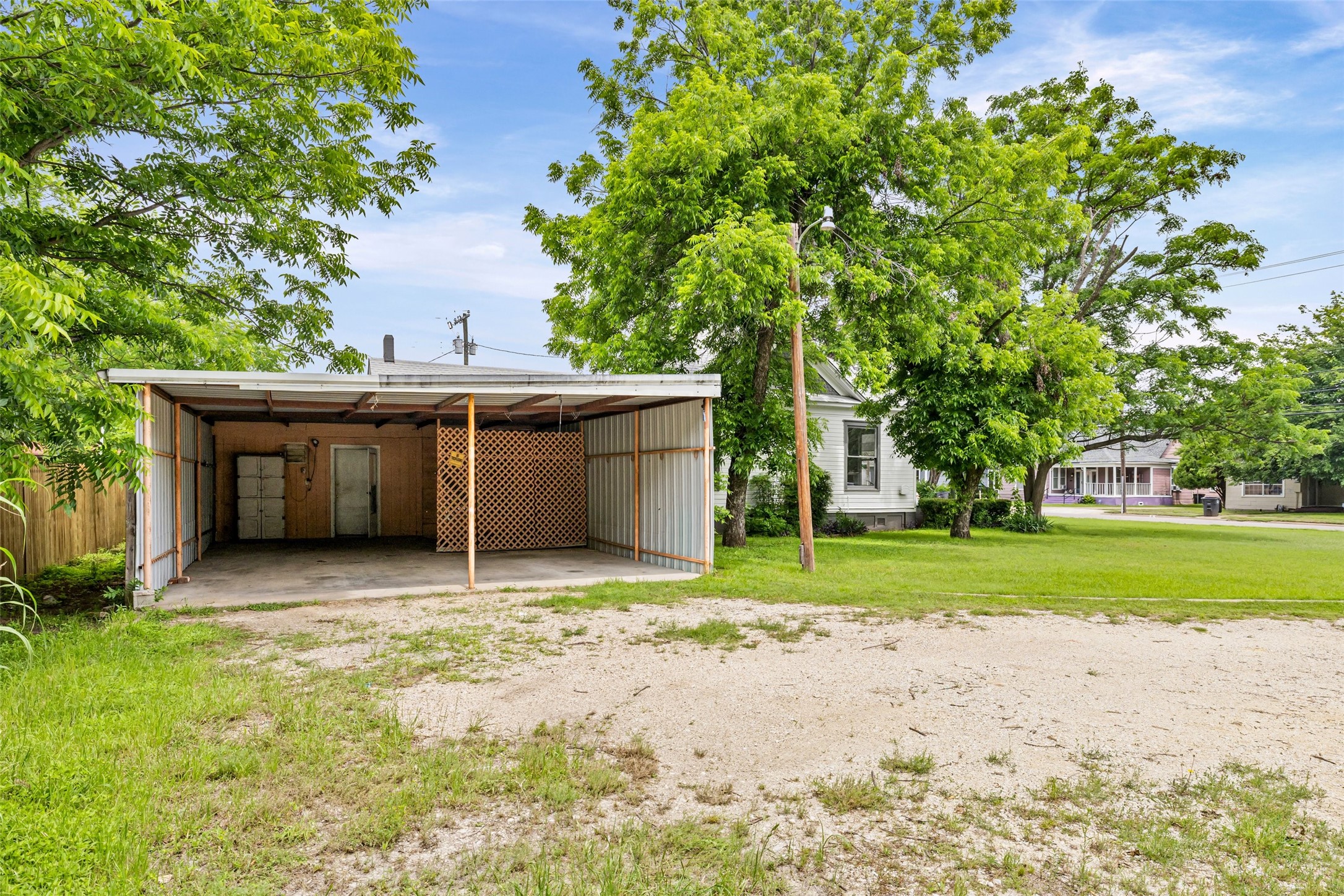 741 N Anglin Street Cleburne TX 76033