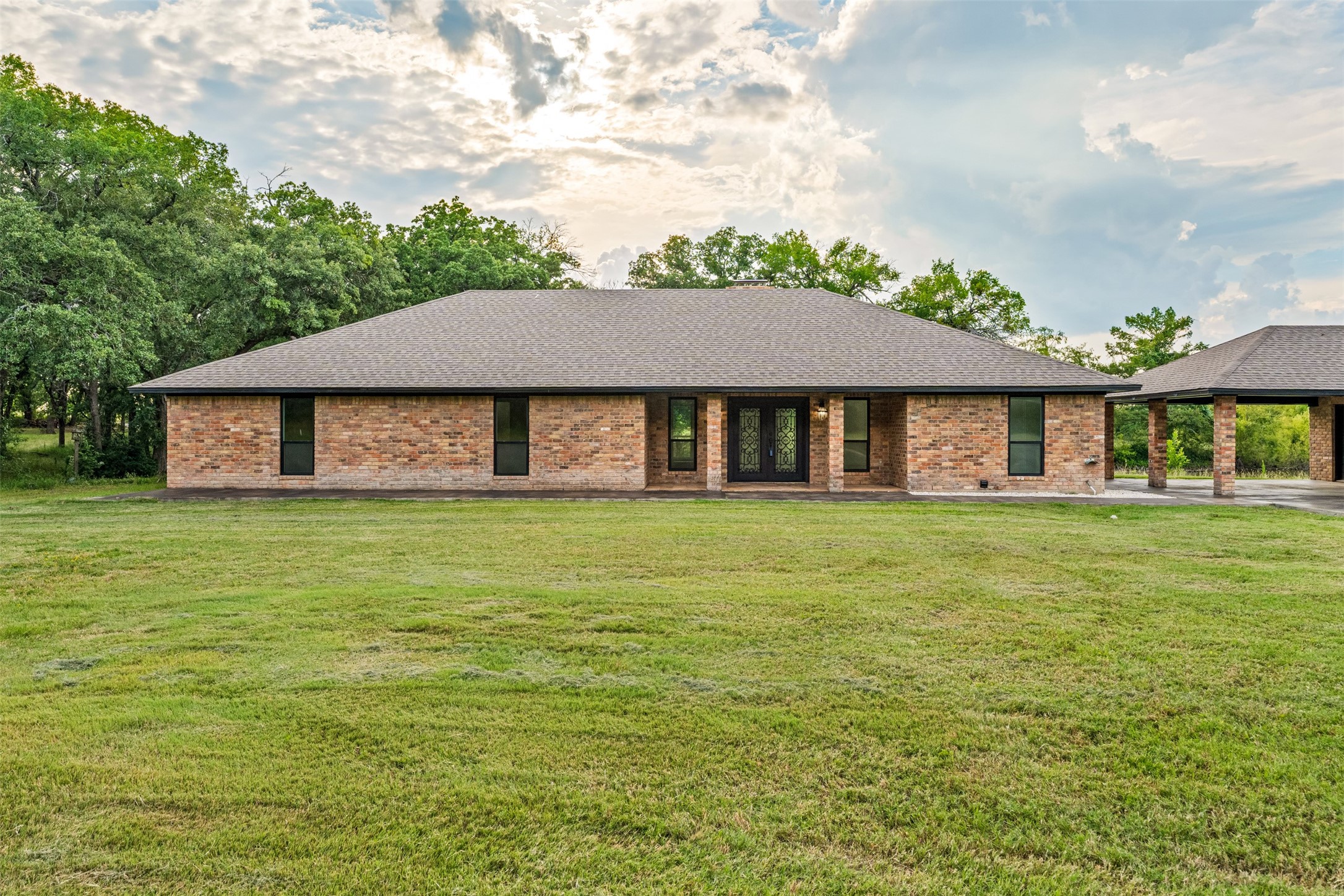 216 N Stovall Drive Robinson TX 76706