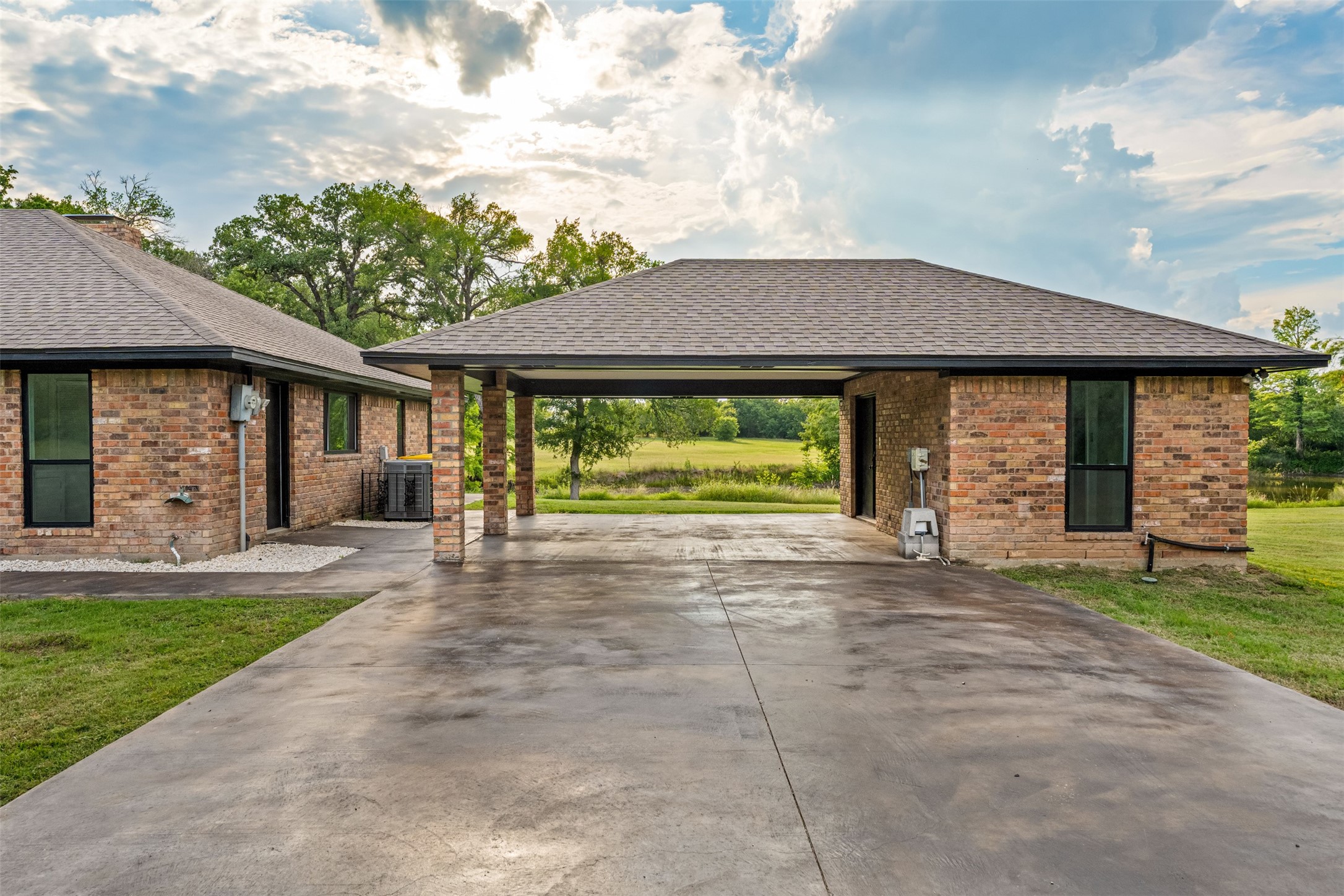 216 N Stovall Drive Robinson TX 76706
