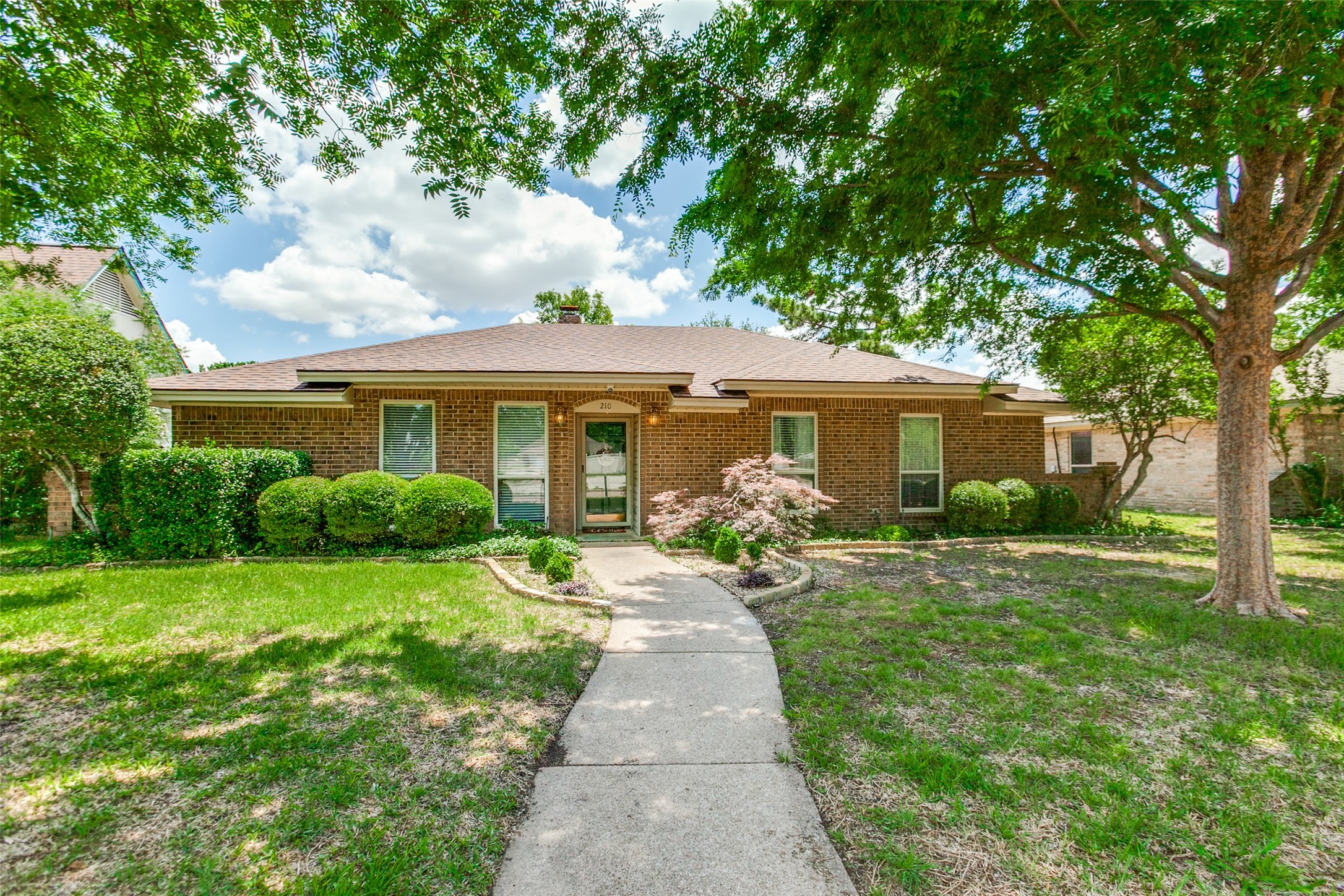 210 Gold Finch Drive Richardson TX 75081