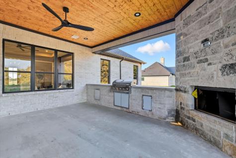 2061 Glenhollow Drive Weatherford TX 76088