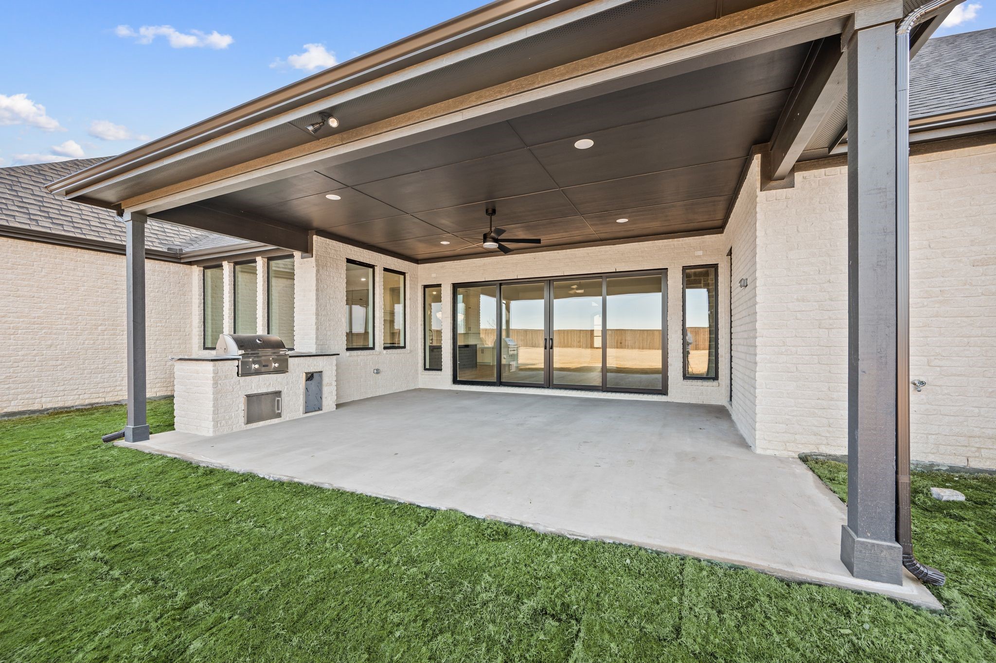 404 Broadmoor Drive Haslet TX 76052
