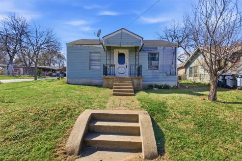 1703 Navaro Street Dallas TX 75208