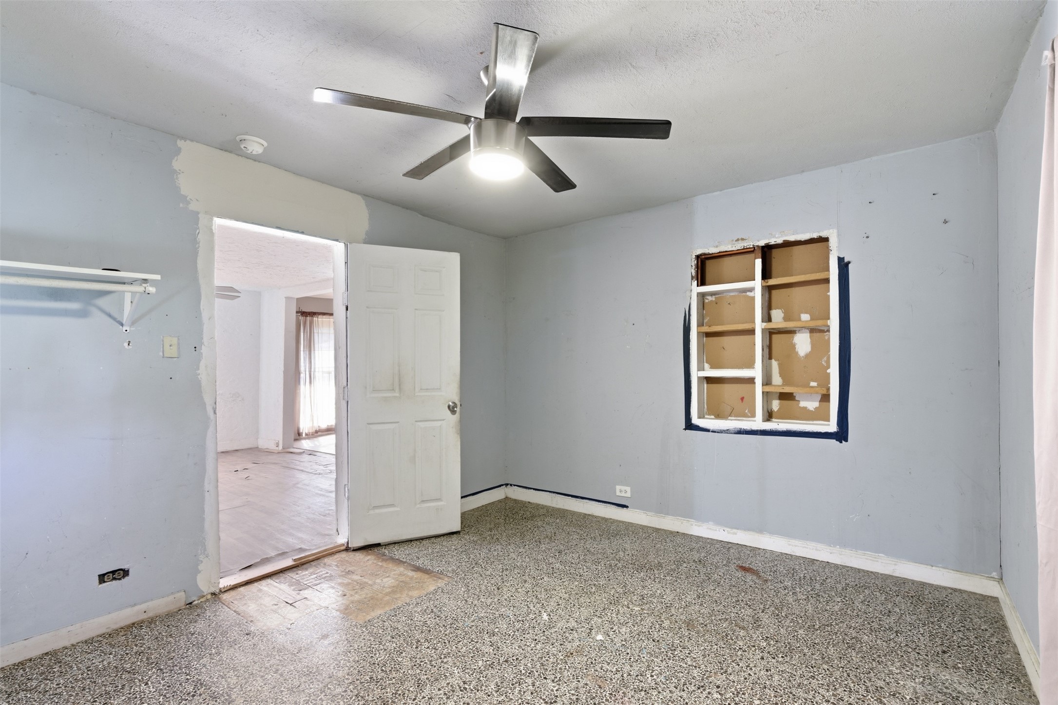 1703 Navaro Street Dallas TX 75208