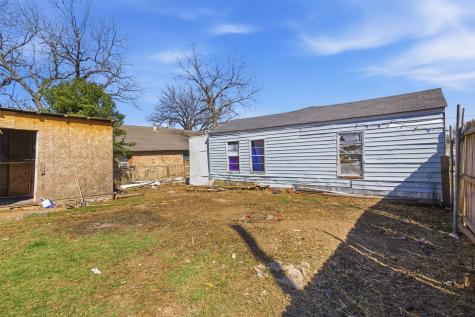 1703 Navaro Street Dallas TX 75208