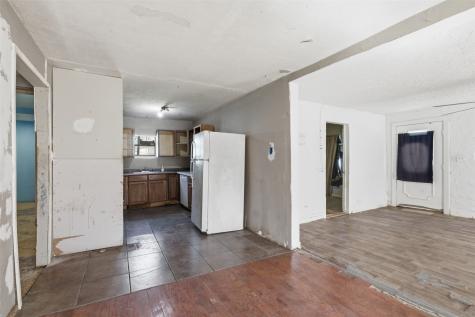 1703 Navaro Street Dallas TX 75208