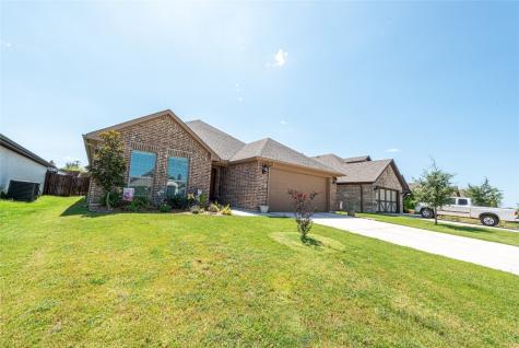 1432 Town Creek Circle Weatherford TX 76086