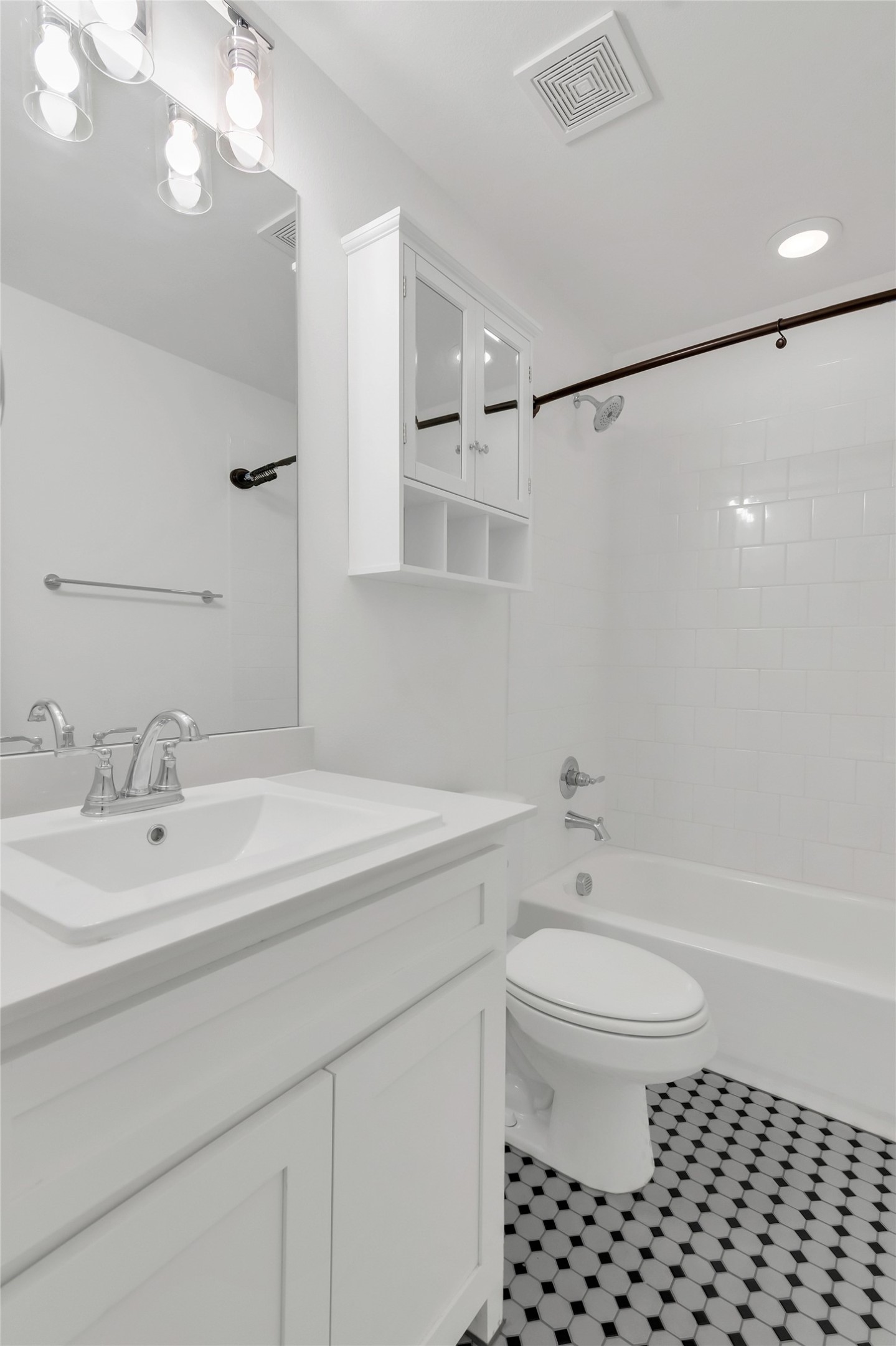 6673 Lake Overlook Drive Fort Worth TX 76135
