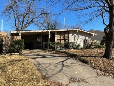 4821 Lubbock Avenue Fort Worth TX 76115