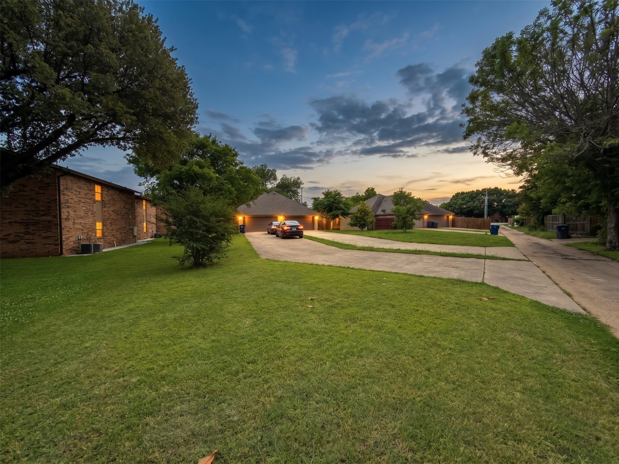 1995 Castle Drive Garland TX 75040