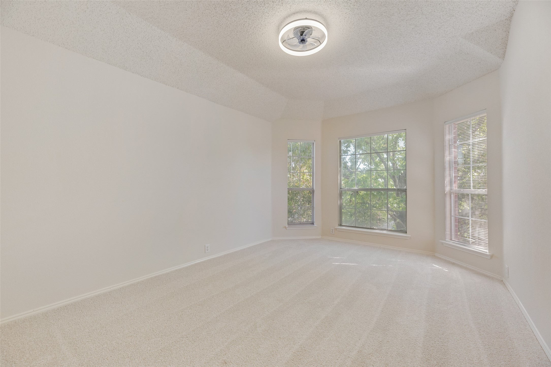 904 Lake Bluff Drive Lake Dallas TX 75065