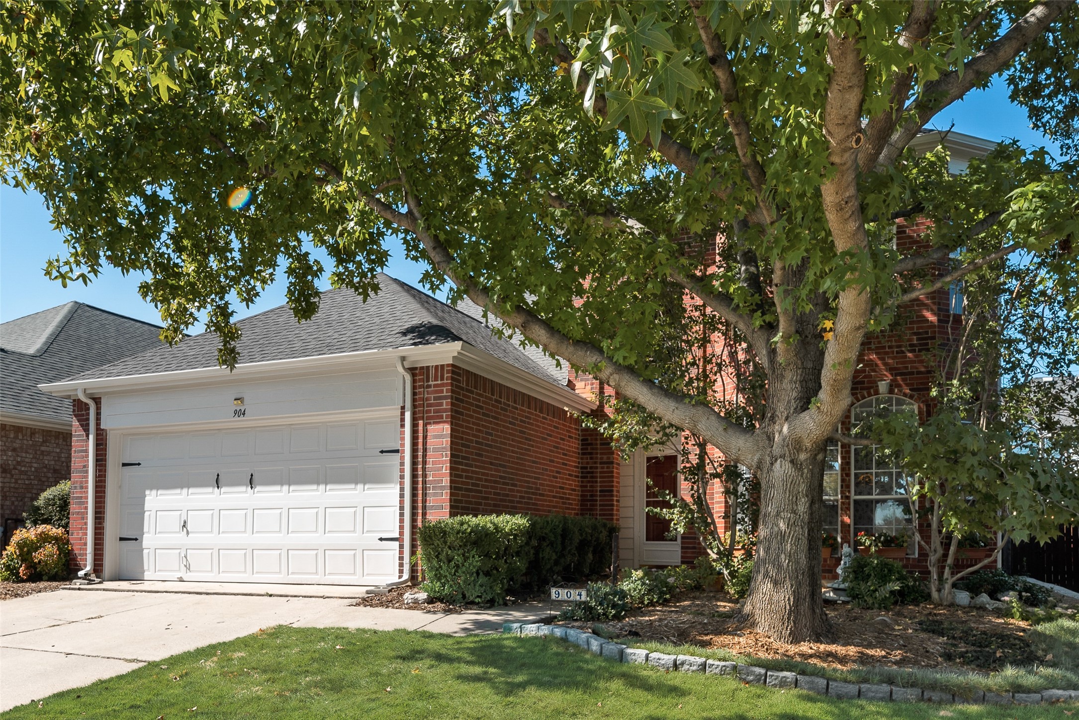 904 Lake Bluff Drive Lake Dallas TX 75065