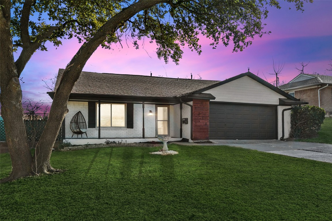 1210 Noble Avenue Carrollton TX 75006