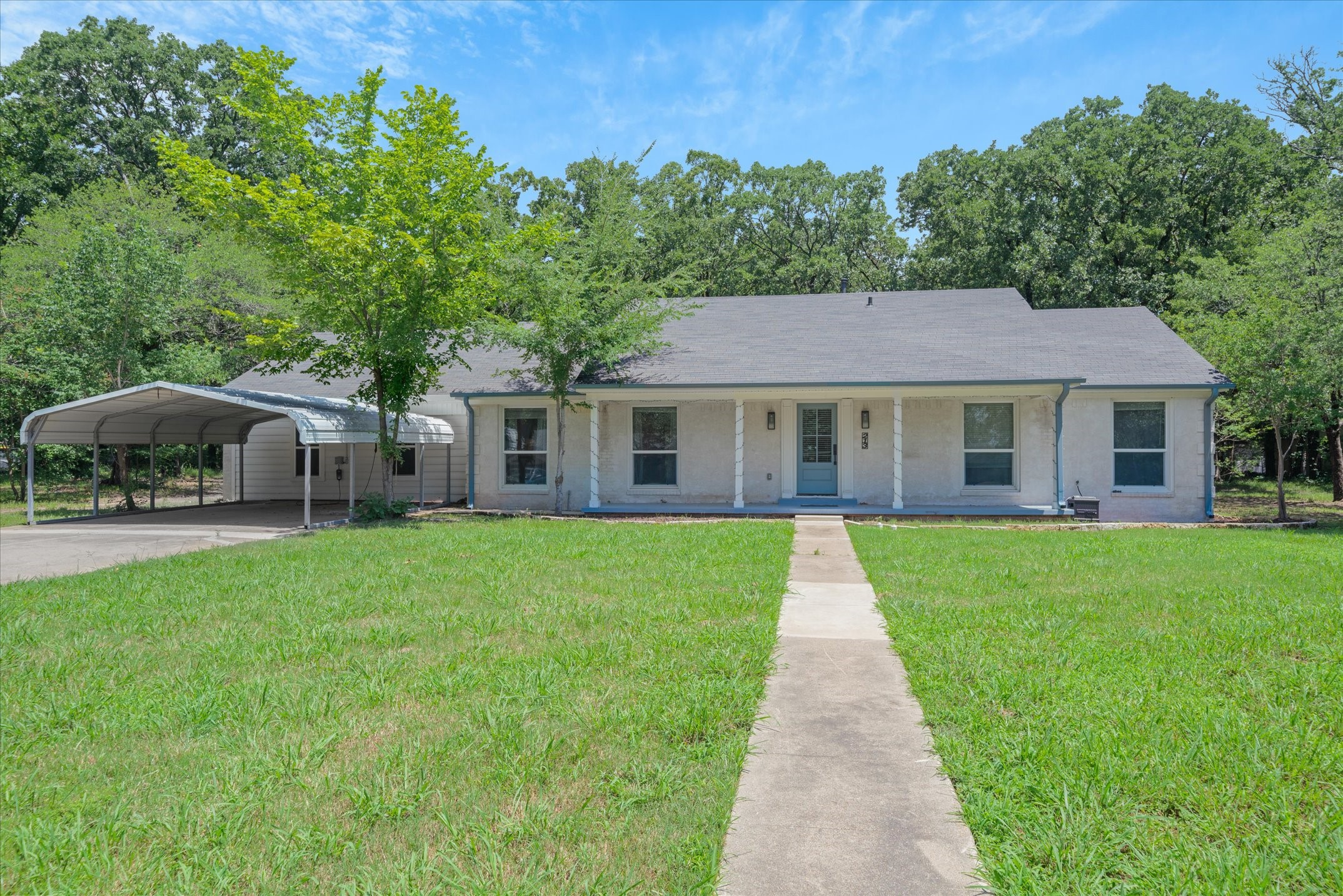 213 N Oaks Drive Grand Saline TX 75140