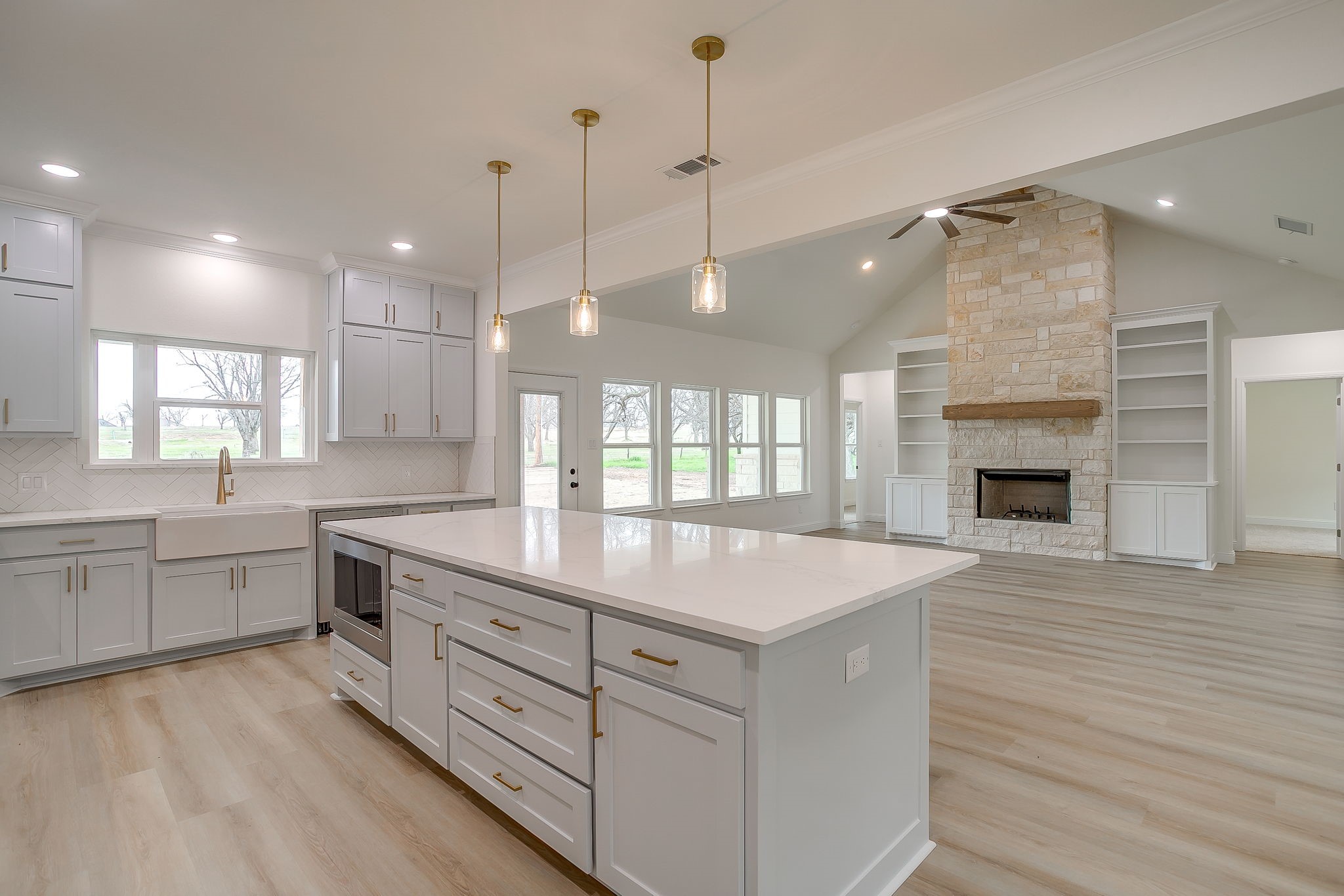 6705 Westover Drive Granbury TX 76049