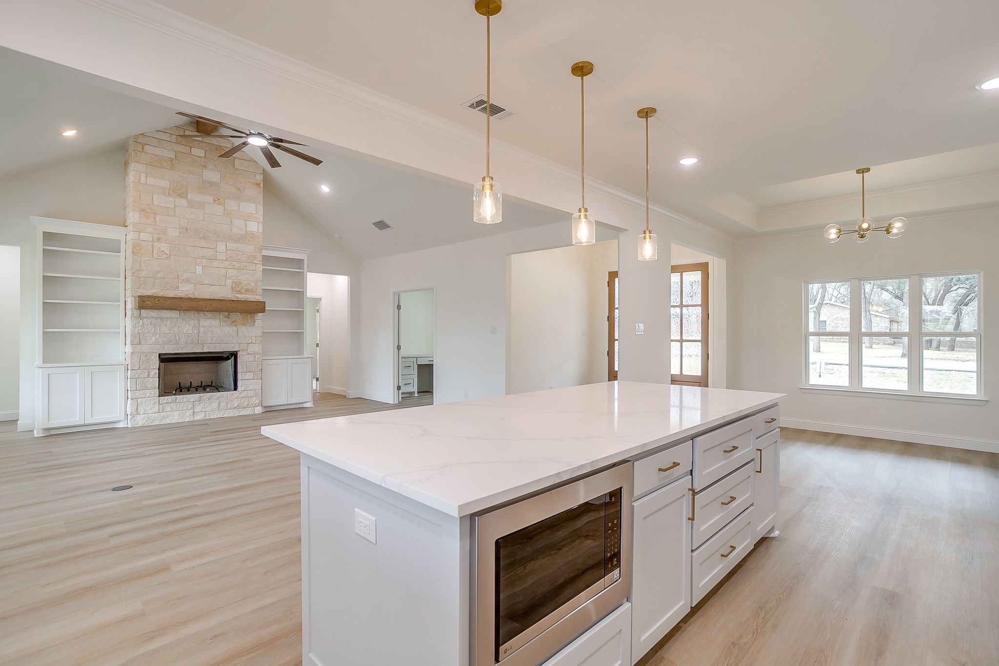 6705 Westover Drive Granbury TX 76049