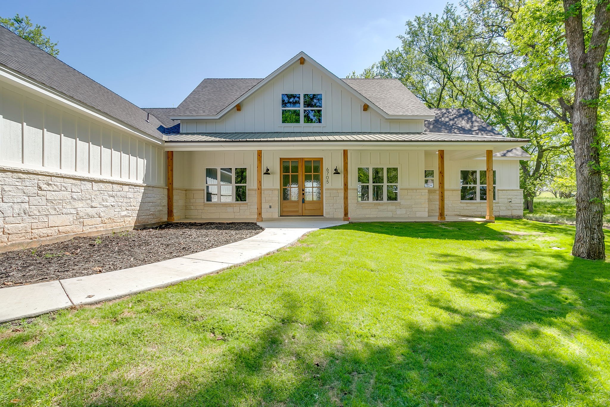 6705 Westover Drive Granbury TX 76049