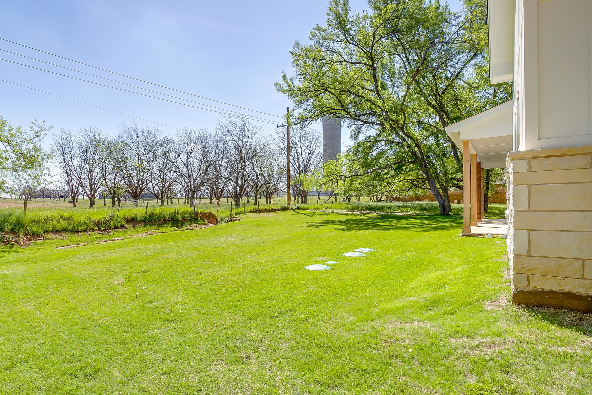 6705 Westover Drive Granbury TX 76049