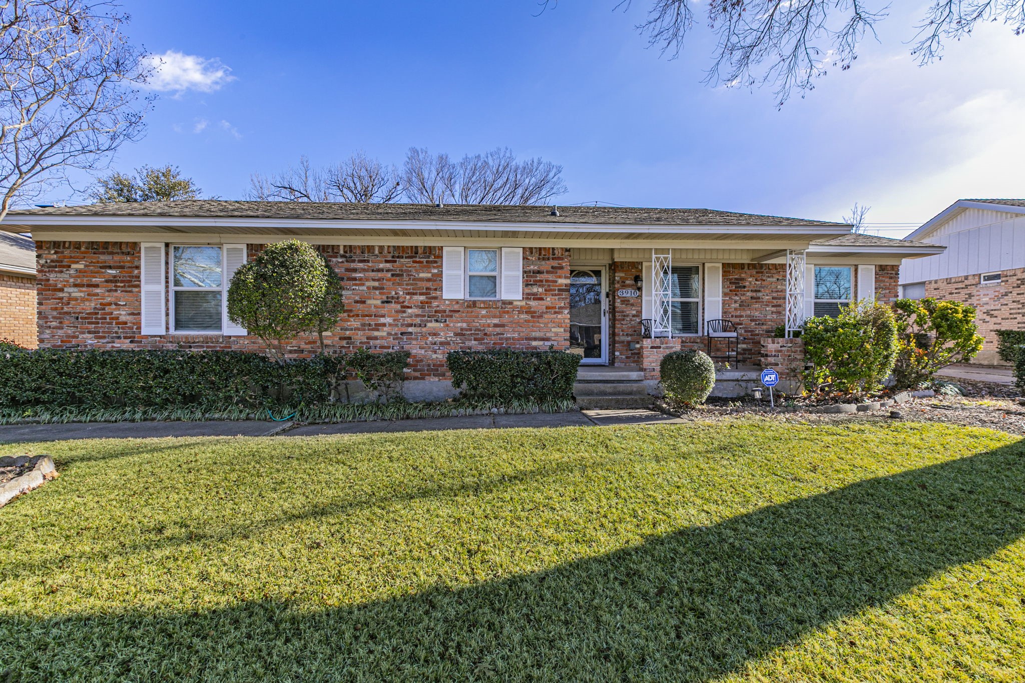 3910 Douglas Drive Garland TX 75041