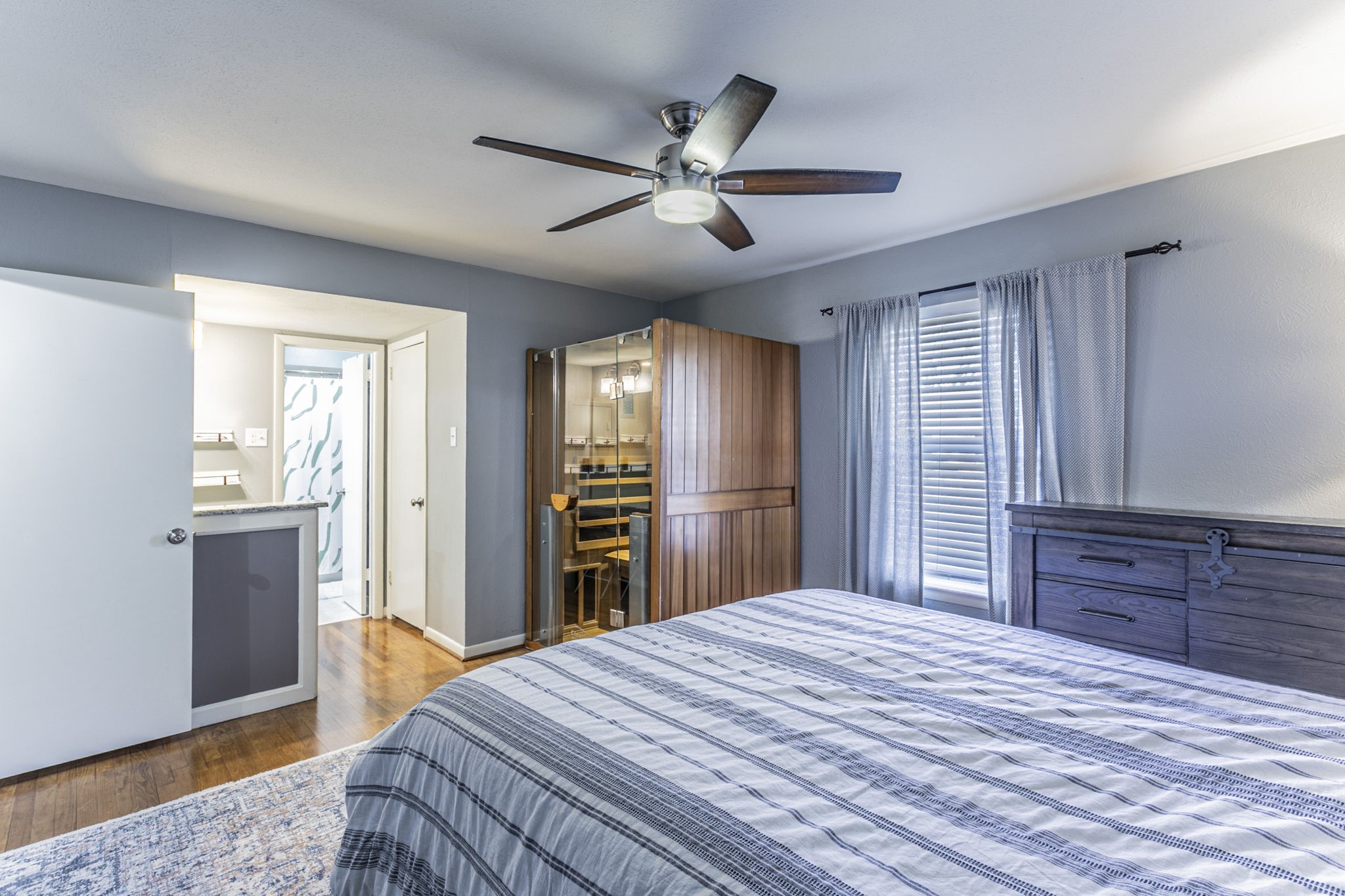 3910 Douglas Drive Garland TX 75041