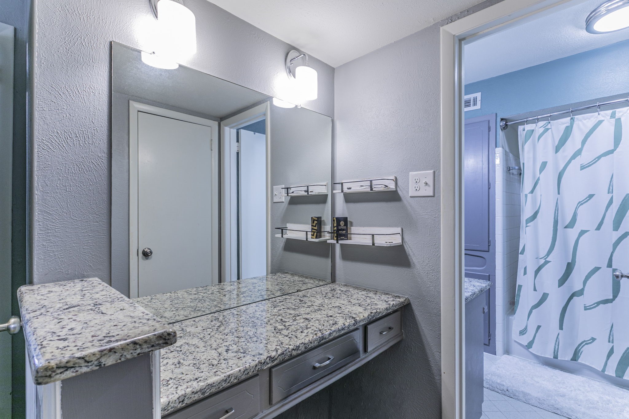 3910 Douglas Drive Garland TX 75041