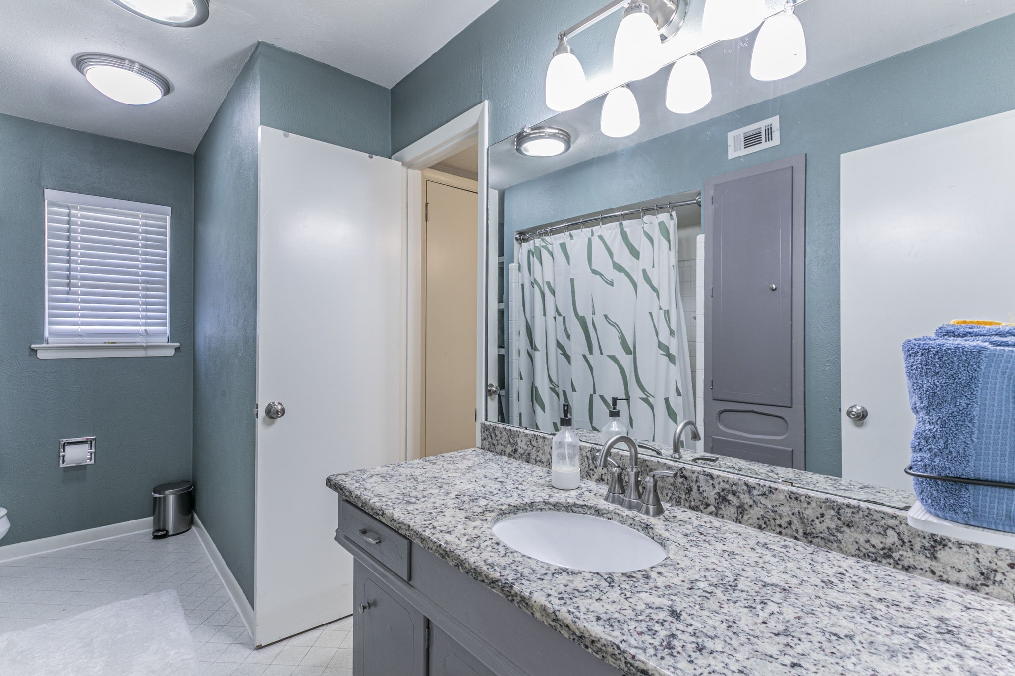 3910 Douglas Drive Garland TX 75041