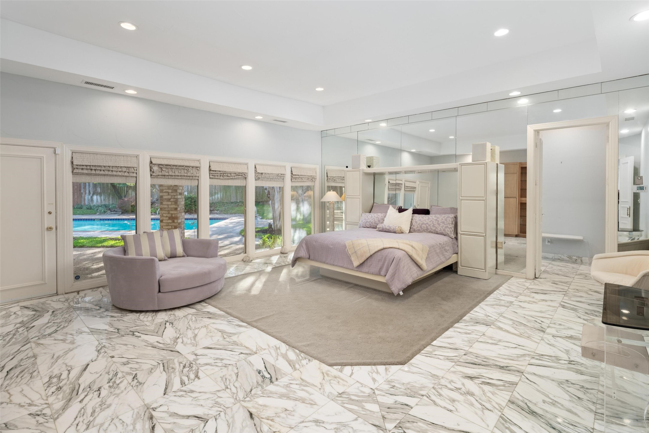 5045 Lakehill Court Dallas TX 75220