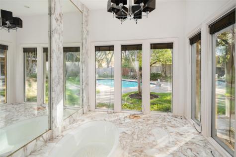 5045 Lakehill Court Dallas TX 75220
