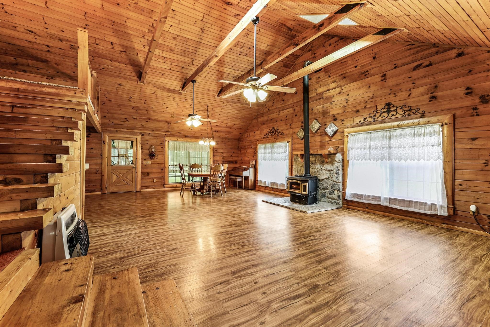 3153 State Road 91 Colbert OK 74733