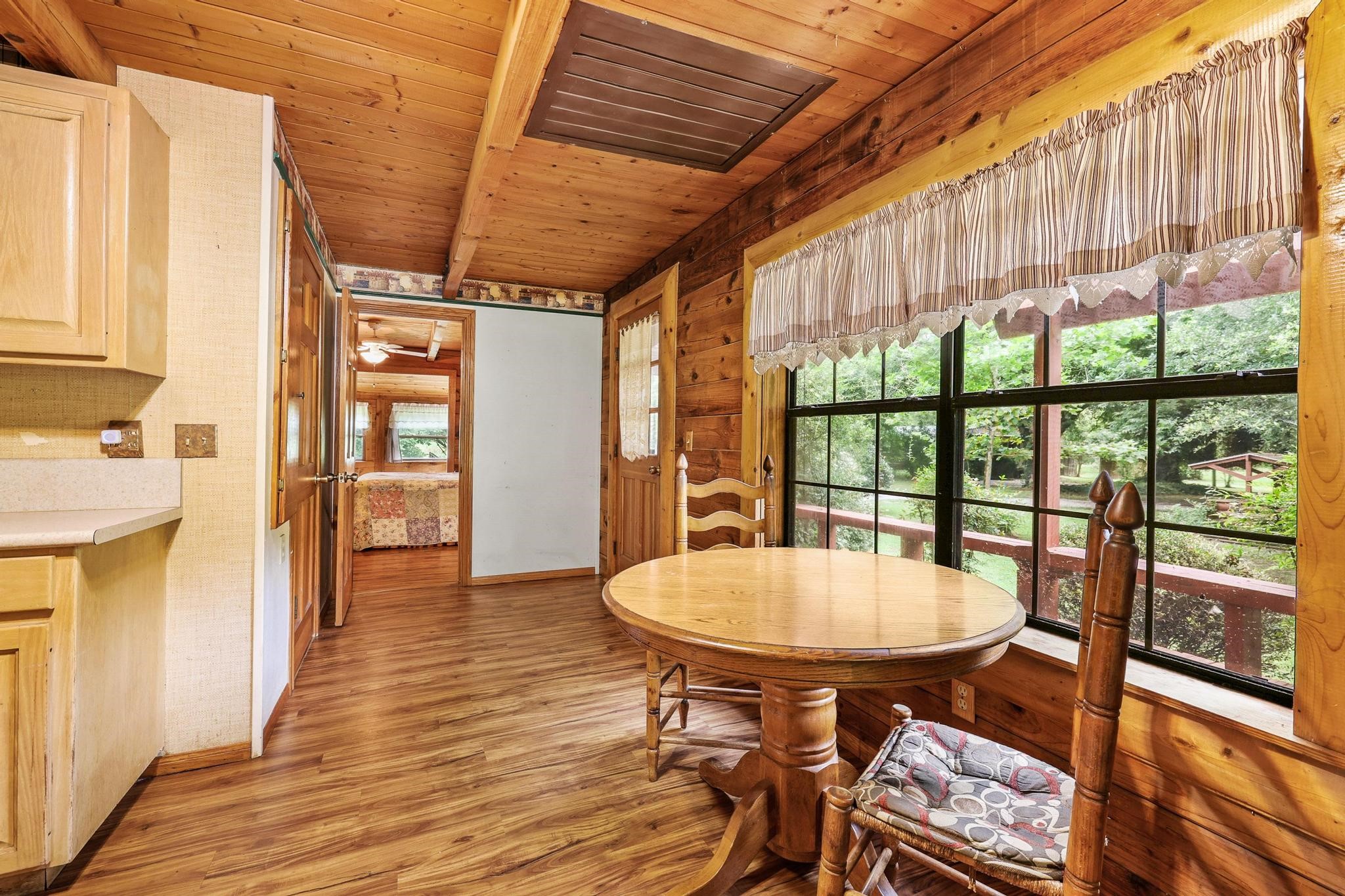 3153 State Road 91 Colbert OK 74733