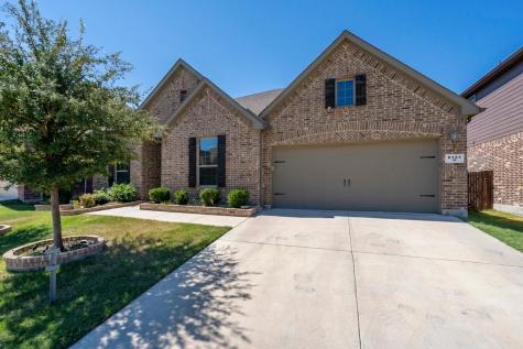 6121 Carr Creek Trail Fort Worth TX 76179